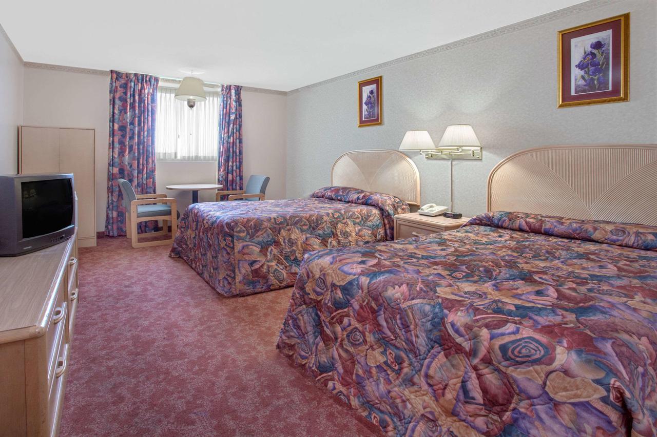 براندون Empire Inn المظهر الخارجي الصورة